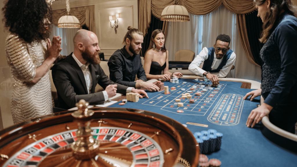 historia-industria-juego-MegaFunGames-juegos-emocion-salon-juegos-mega-fun-games-diversión-apuestas-casino-apuestas-deportivas-maquinas-tragaperras-juegos-ruleta-jackpot-premios-sportsbar-sportium-mallorca-mallorcacasino-casino-palma-santa-ponsa-playadepalma-manacor-polígono-paseomaritimo-avenidas-ciudadjardín-gambling-slotmachine-spielhalle-Spaß-spielhallen